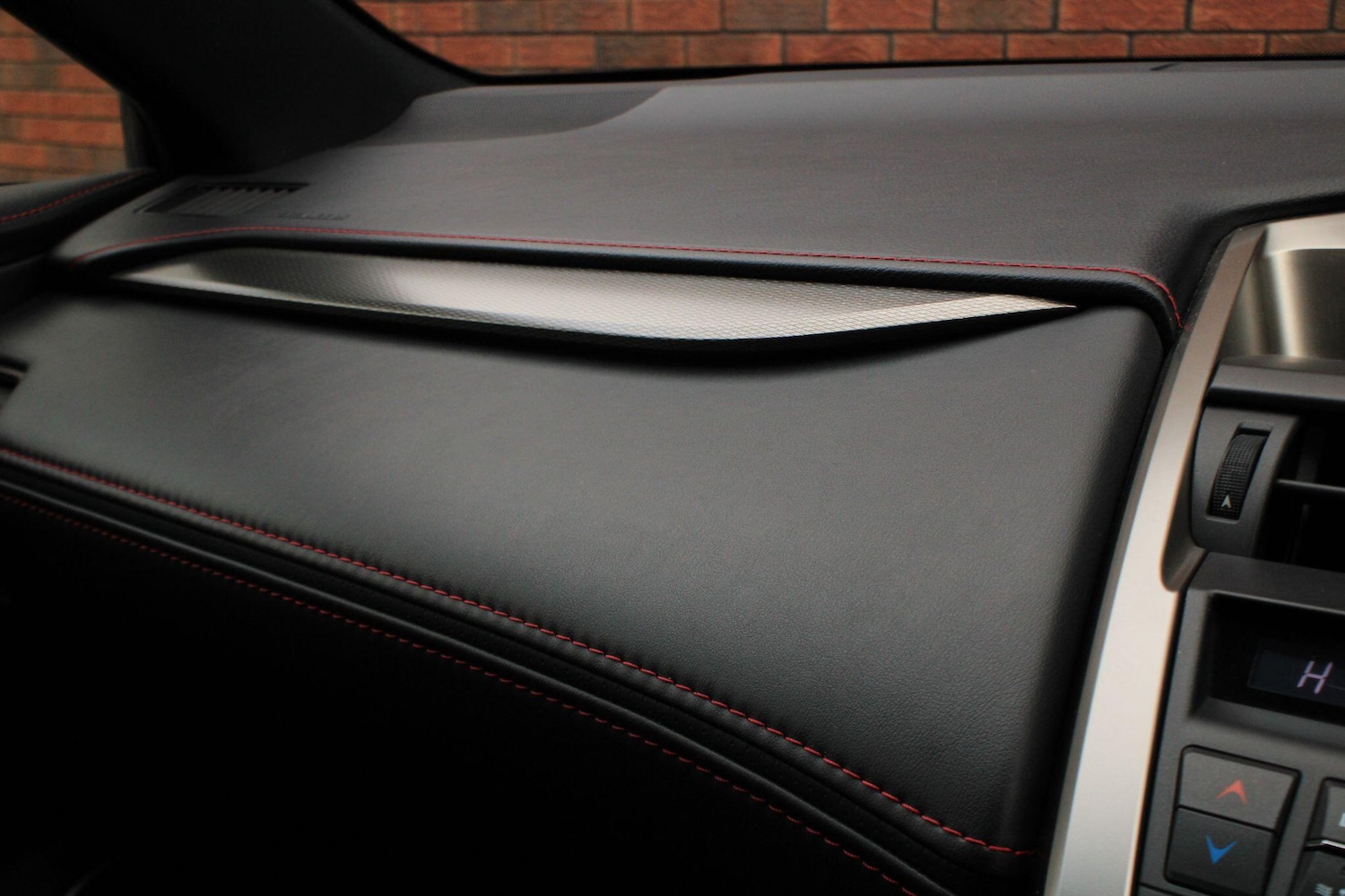 Used Lexus NX 2017 for sale - 77611940: Photo 33