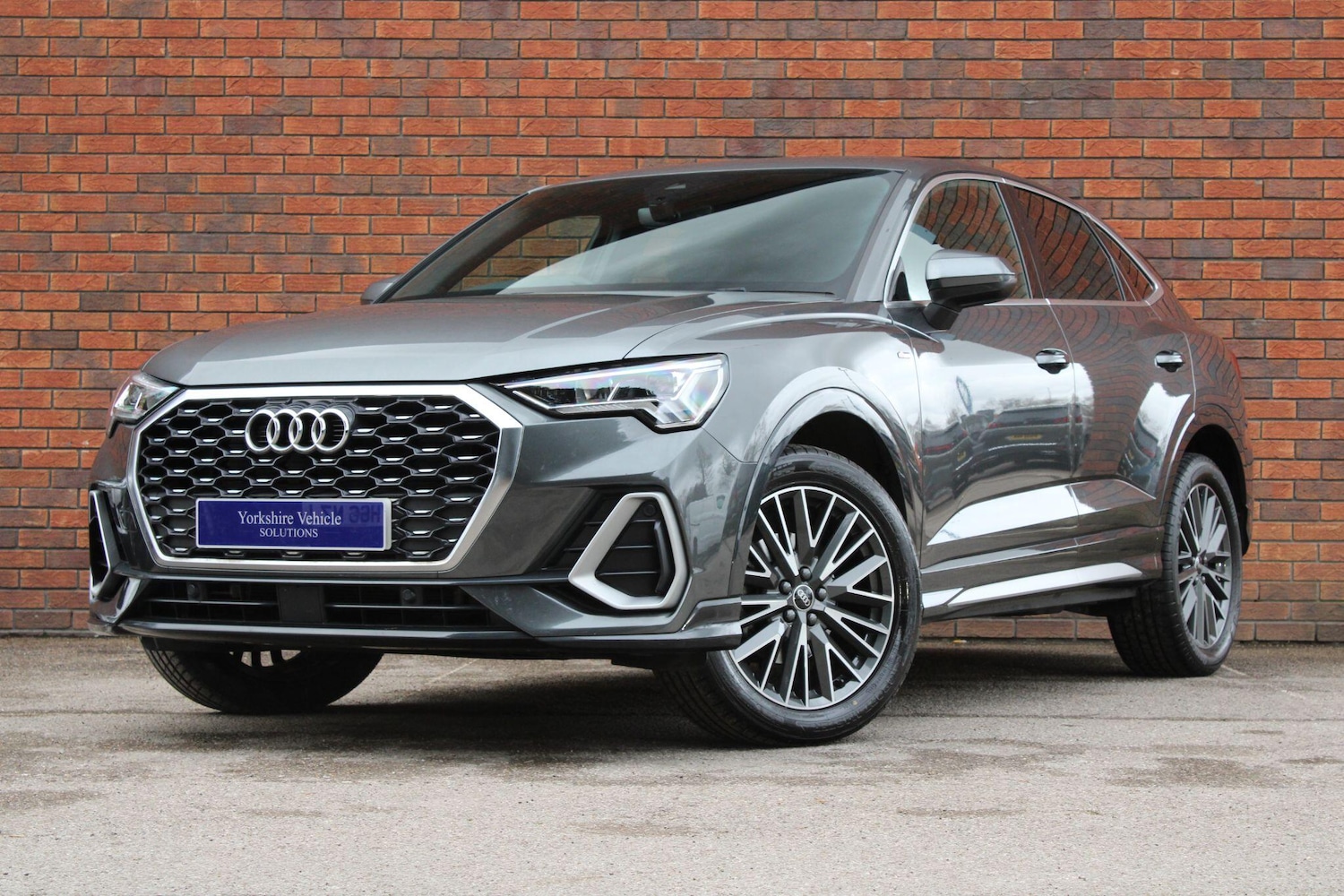 Used Audi Q3 2022 for sale - 77646355: Photo 16