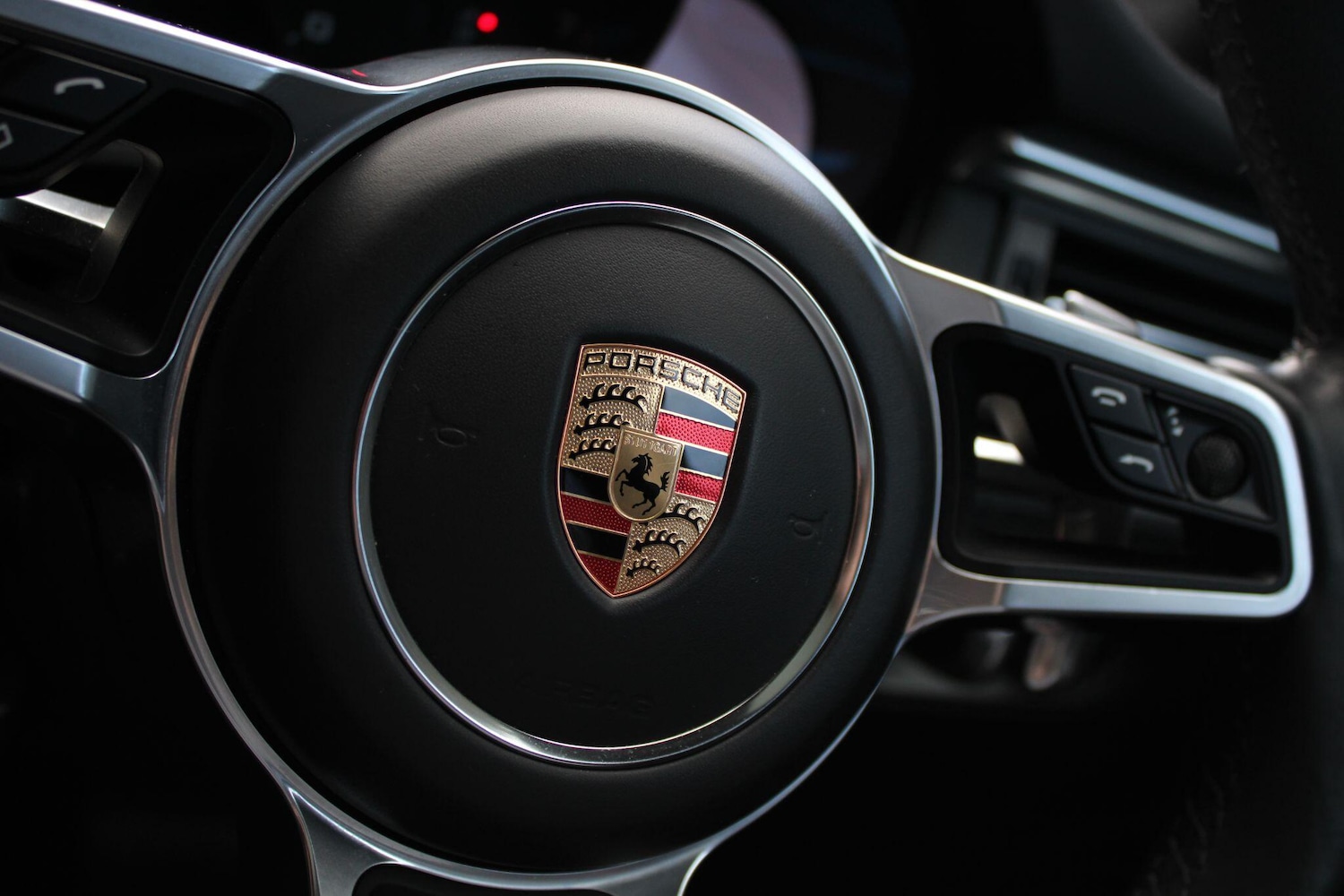 Used Porsche Macan 2020 for sale - 78072527: Photo 33