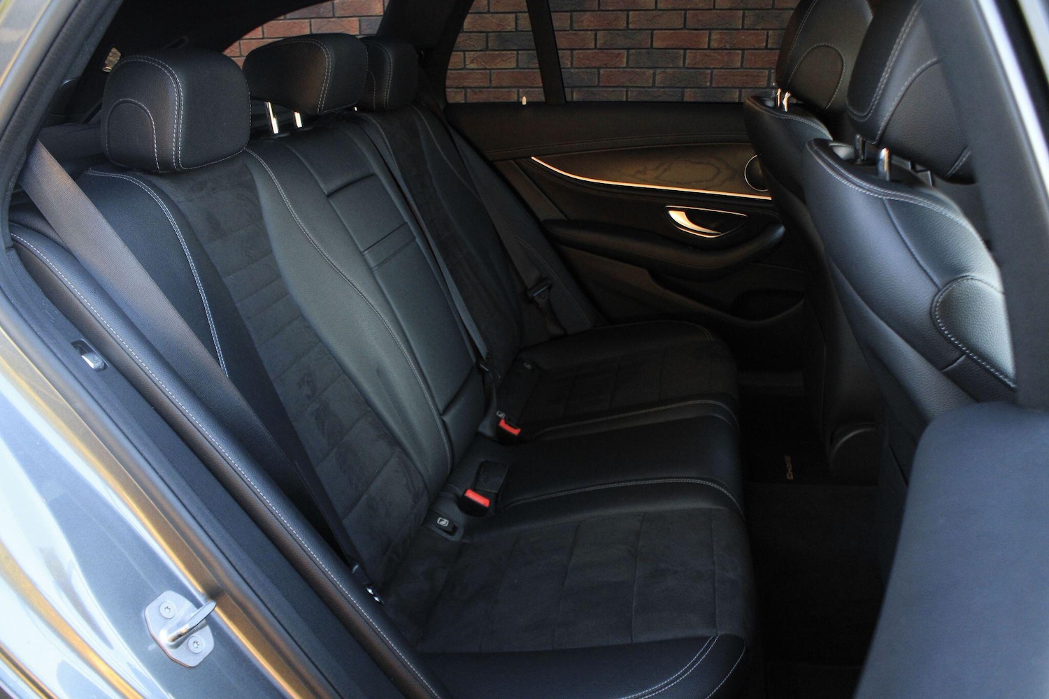 Used Mercedes-Benz E Class 2017 for sale - 76786680: Photo 10