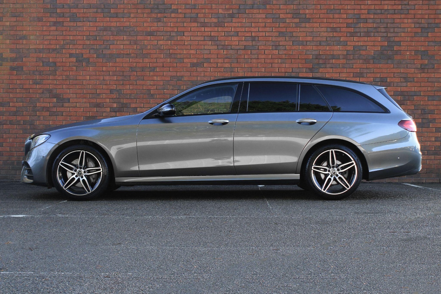 Used Mercedes-Benz E Class 2017 for sale - 76786680: Photo 16