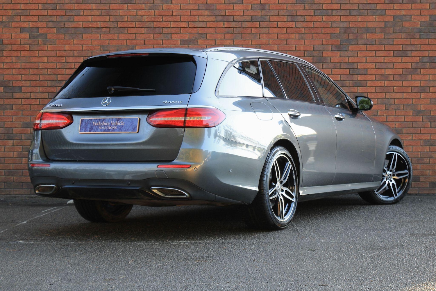 Used Mercedes-Benz E Class 2017 for sale - 76786680: Photo 17