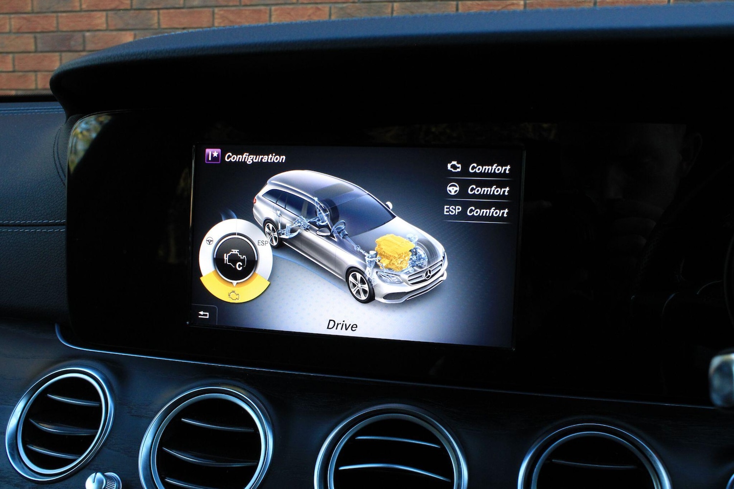 Used Mercedes-Benz E Class 2017 for sale - 76786680: Photo 29