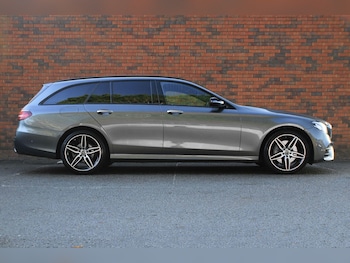 Used Mercedes-Benz E Class 2017 for sale - 76786680: Photo