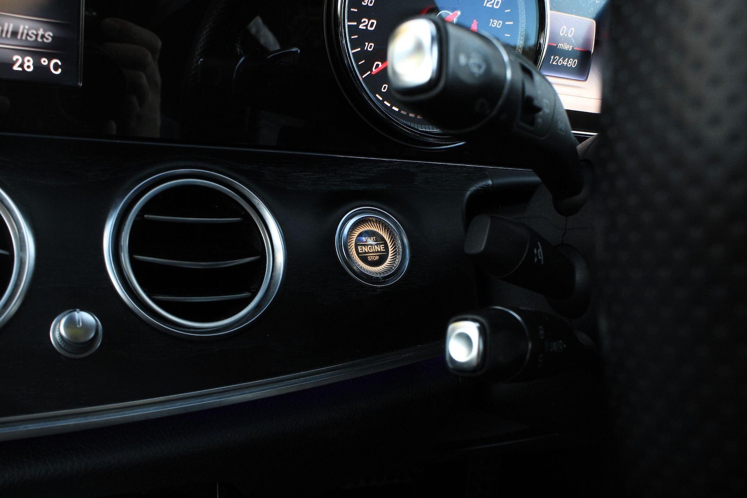 Used Mercedes-Benz E Class 2017 for sale - 76786680: Photo 31