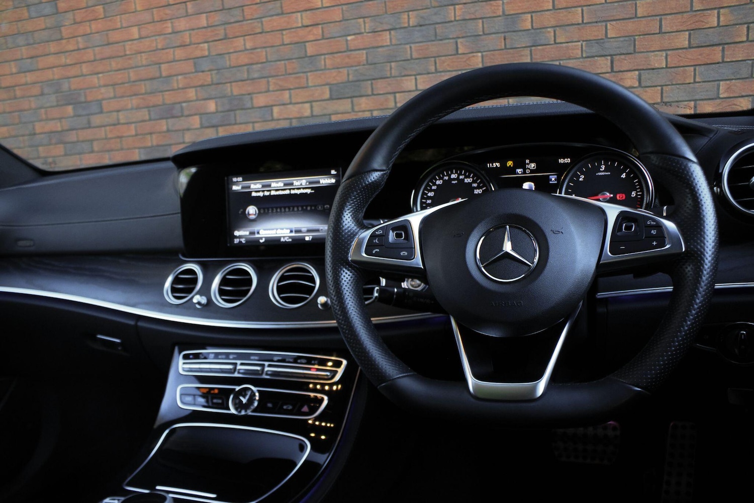 Used Mercedes-Benz E Class 2017 for sale - 76786680: Photo 9