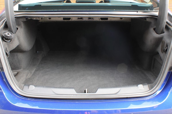 Used Jaguar XE 2016 for sale - 76226828: Photo 12