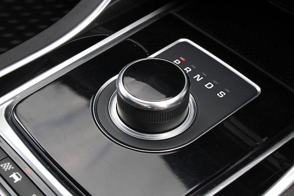 Used Jaguar XE 2016 for sale - 76226828: Photo 22