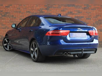Used Jaguar XE 2016 for sale - 76226828: Photo 3