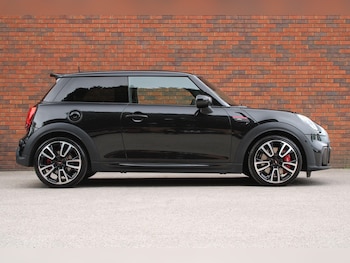 Used MINI Hatch 2022 for sale - 78796012: Photo