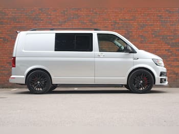 Used Volkswagen Transporter 2019 for sale - 79711553: Photo