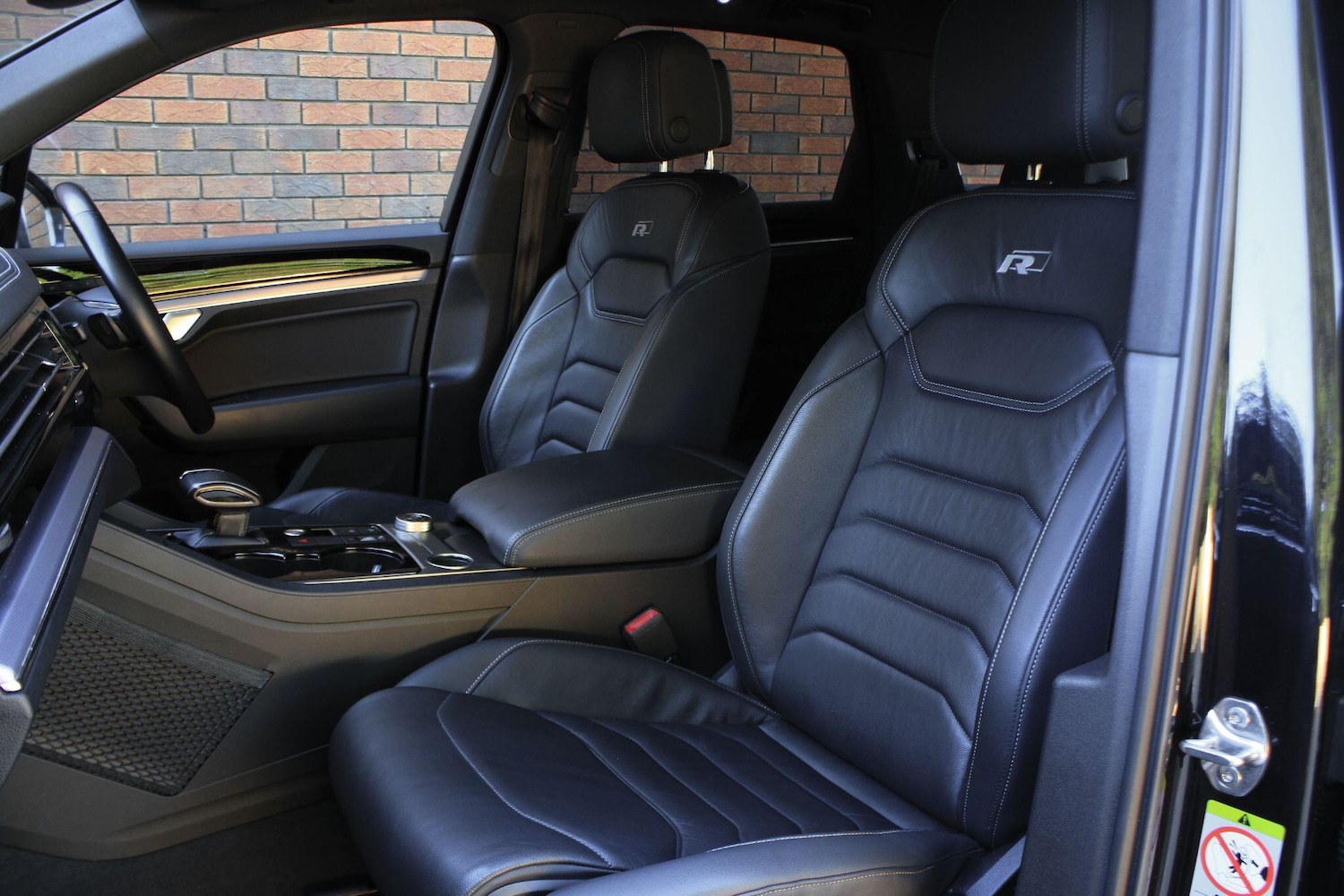 Used Volkswagen Touareg 2019 for sale - 76072353: Photo 18