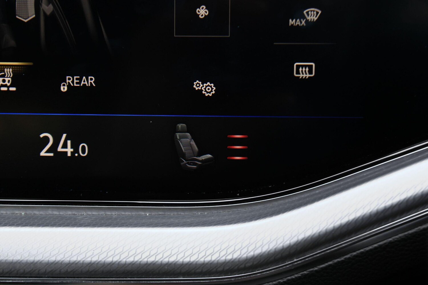 Used Volkswagen Touareg 2019 for sale - 76072353: Photo 24