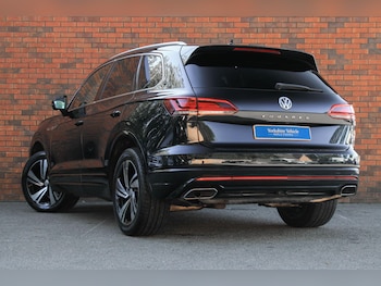 Used Volkswagen Touareg 2019 for sale - 76072353: Photo 3