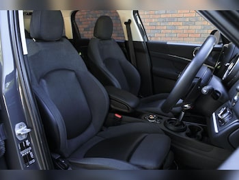 Used MINI Countryman 2017 for sale - 76072760: Photo 4