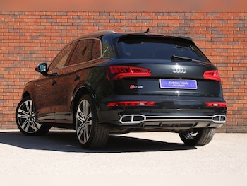 Used Audi Q5 2017 for sale - 78447405: Photo