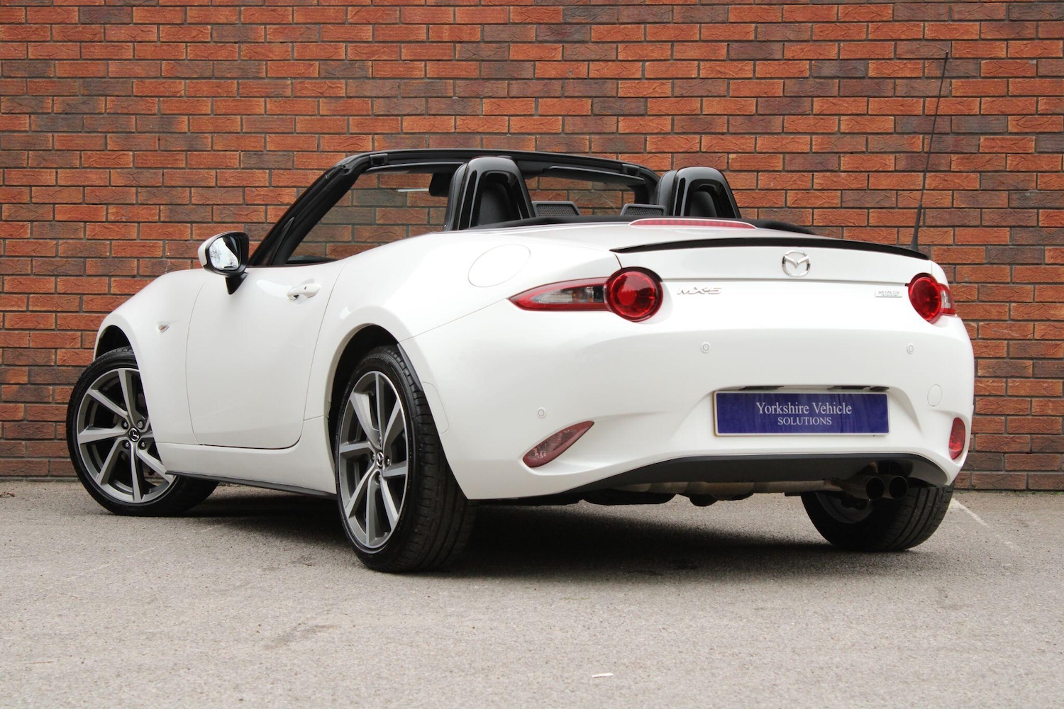 Used Mazda MX-5 2017 for sale - 78185126: Photo 3
