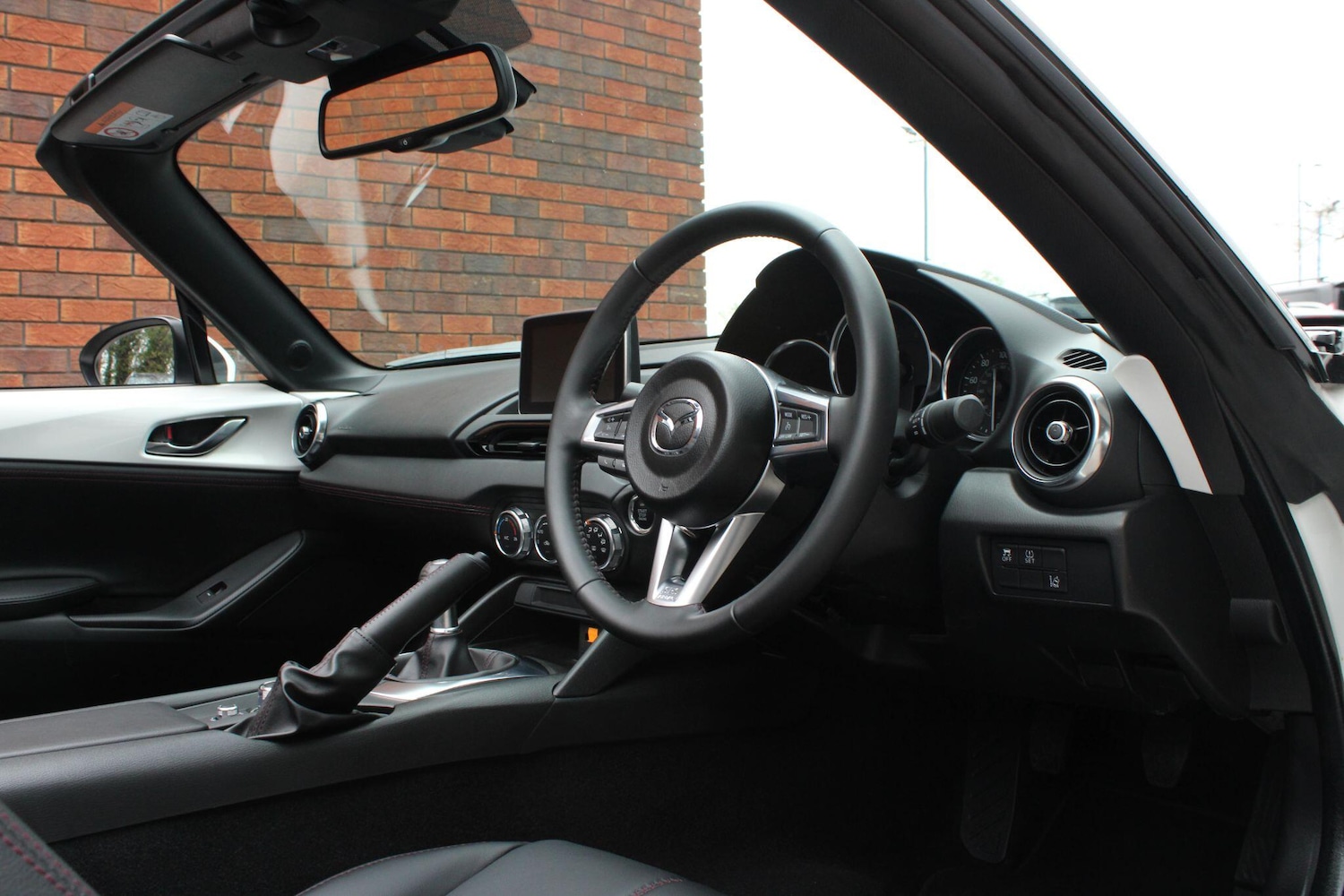 Used Mazda MX-5 2017 for sale - 78185126: Photo 5