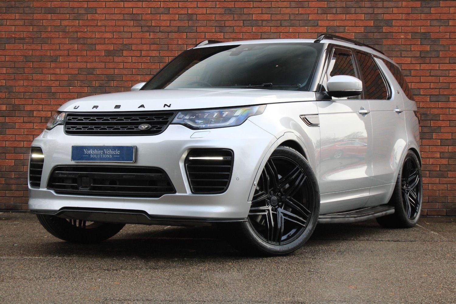 Used Land Rover Discovery 2019 for sale - 76633444: Photo 16