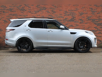 Used Land Rover Discovery 2019 for sale - 76633444: Photo