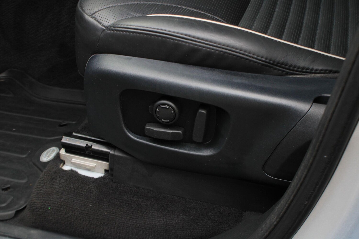 Used Land Rover Discovery 2019 for sale - 76633444: Photo 34