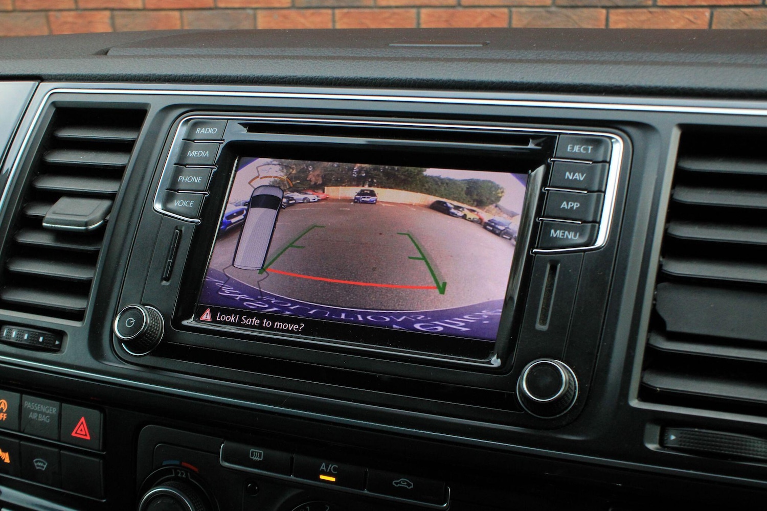 Used Volkswagen Transporter for sale - 76839827: Photo 16