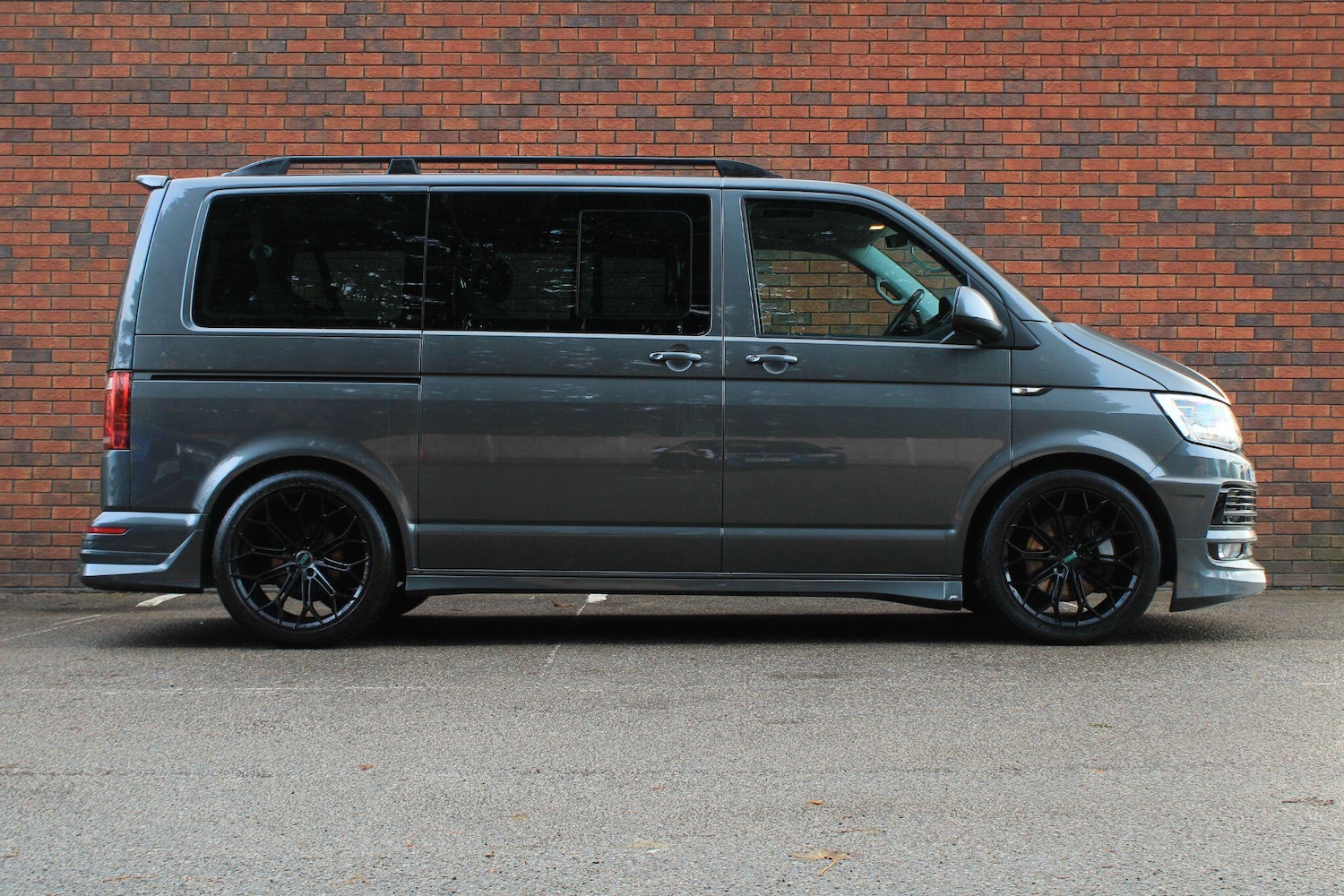 Used Volkswagen Transporter for sale - 76839827: Photo 2