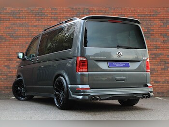 Used Volkswagen Transporter 2018 for sale - 76839827: Photo