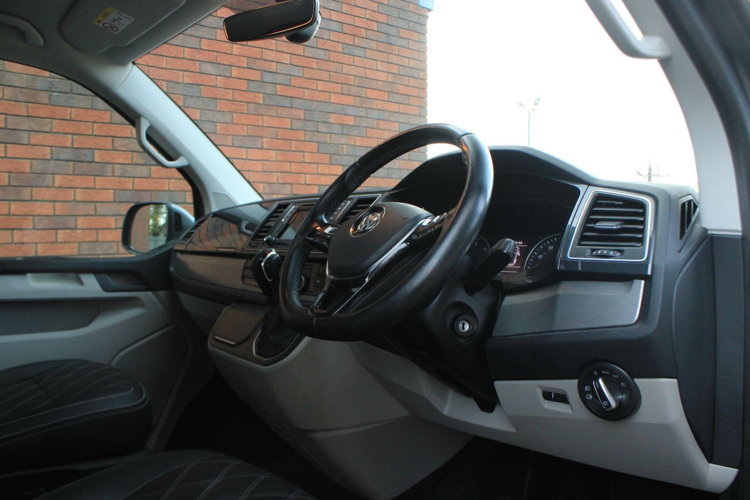 Used Volkswagen Transporter for sale - 76839827: Photo 5