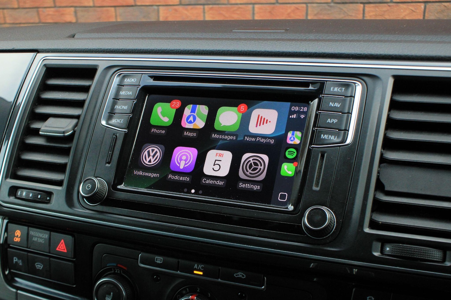 Used Volkswagen Transporter for sale - 76839827: Photo 7