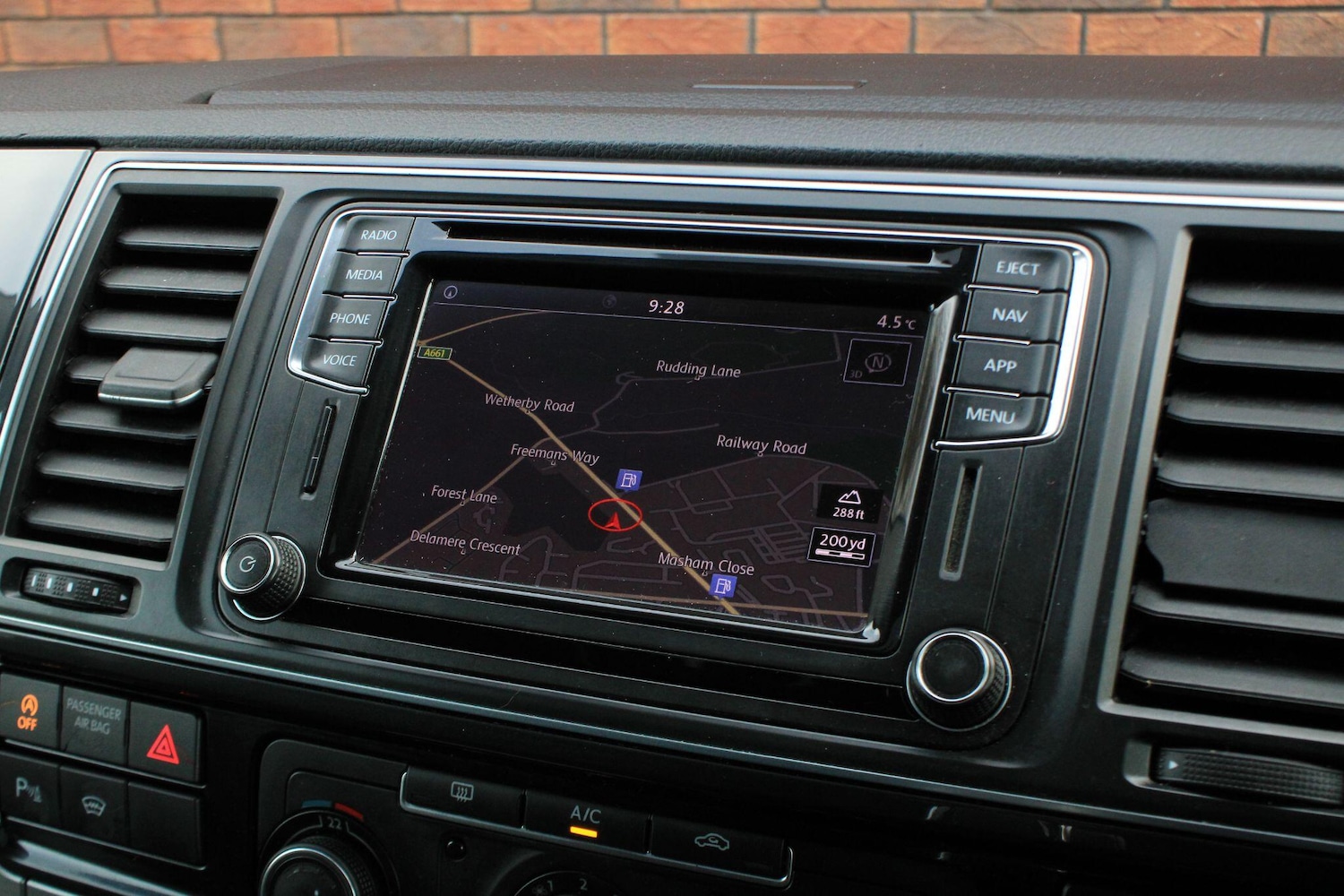 Used Volkswagen Transporter for sale - 76839827: Photo 8