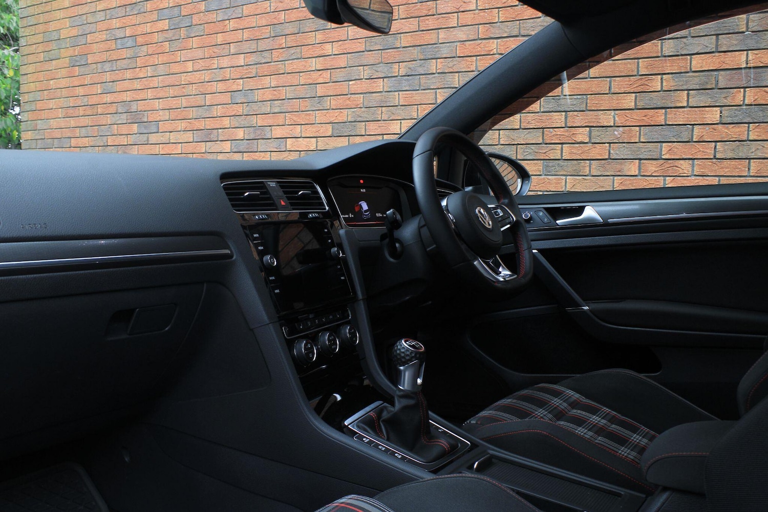 Used Volkswagen Golf 2019 for sale - 76228046: Photo 19