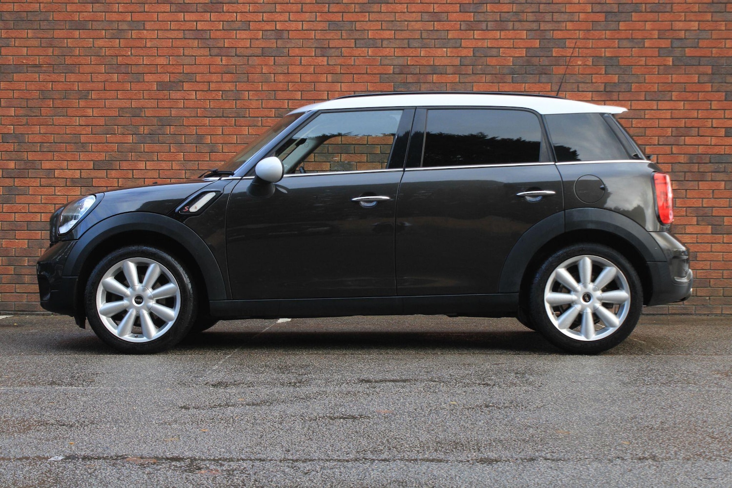 Used MINI Countryman 2015 for sale - 76620460: Photo 13