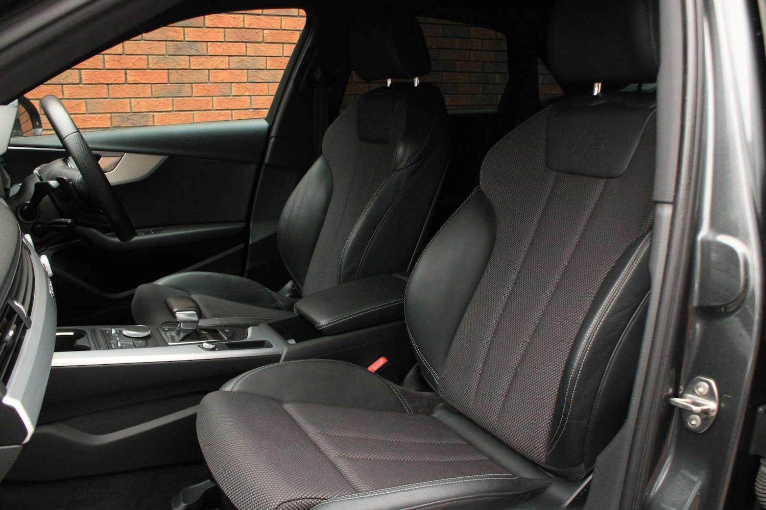 Used Audi A4 2016 for sale - 76886702: Photo 17