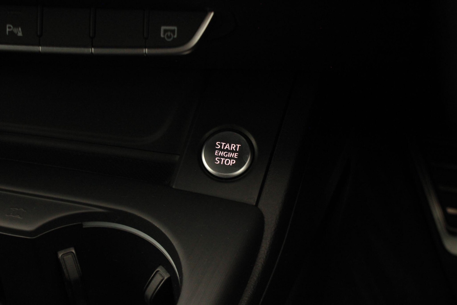 Used Audi A4 2016 for sale - 76886702: Photo 30