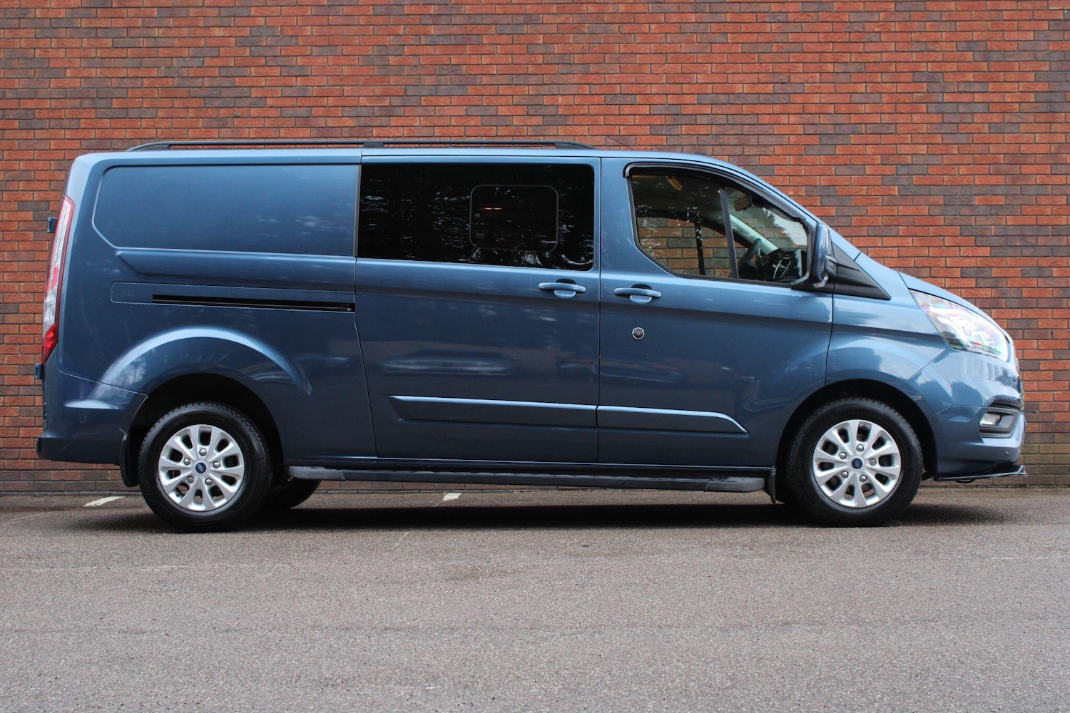 Used Ford Transit Custom 2022 for sale - 77738697: Photo 2