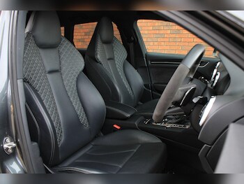 Used Audi RS3 2019 for sale - 76990104: Photo