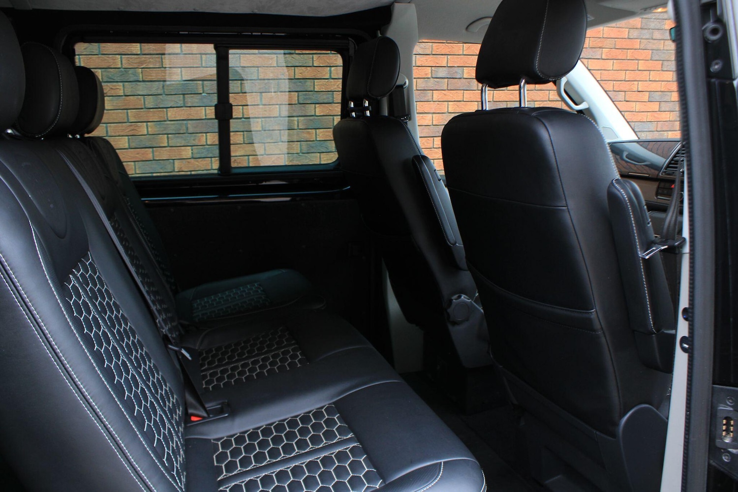 Used Volkswagen Transporter 2019 for sale - 76270592: Photo 11