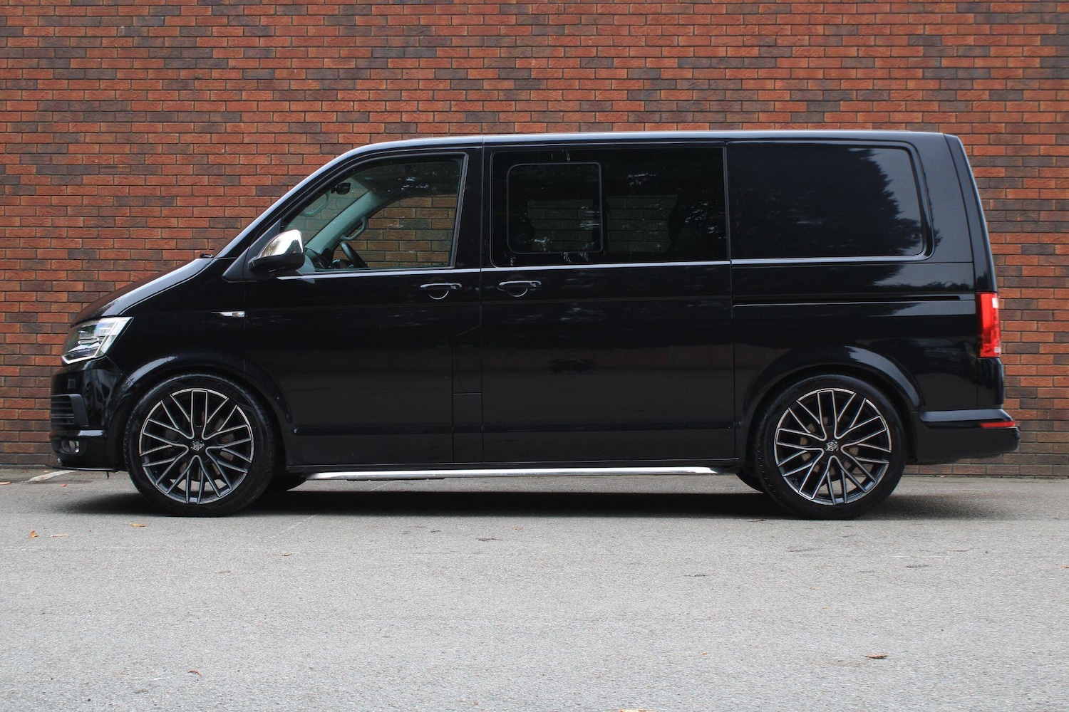 Used Volkswagen Transporter 2019 for sale - 76270592: Photo 14