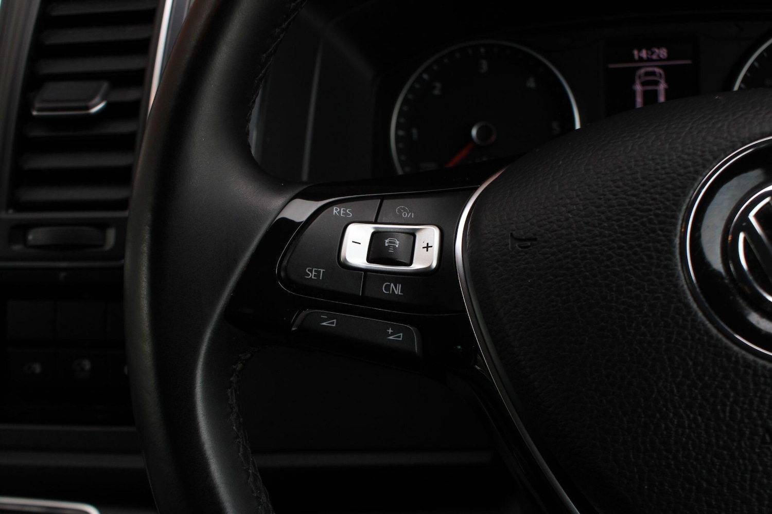 Used Volkswagen Transporter 2019 for sale - 76270592: Photo 26