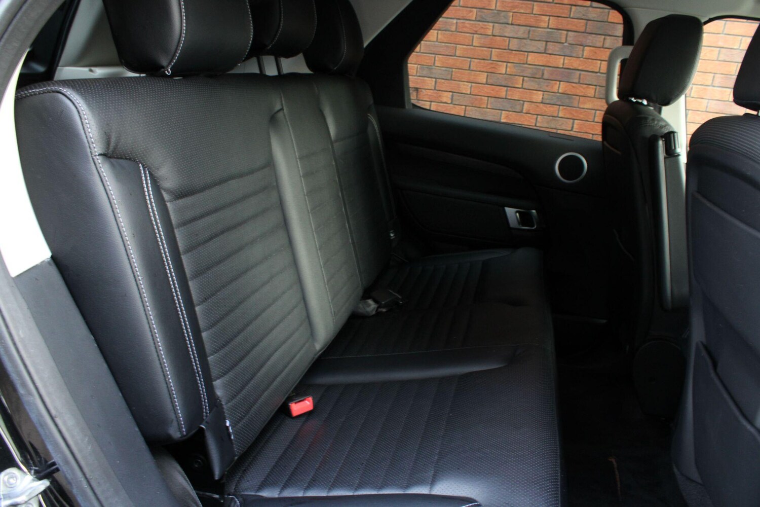 Used Land Rover Discovery 2018 for sale - 77645703: Photo 10