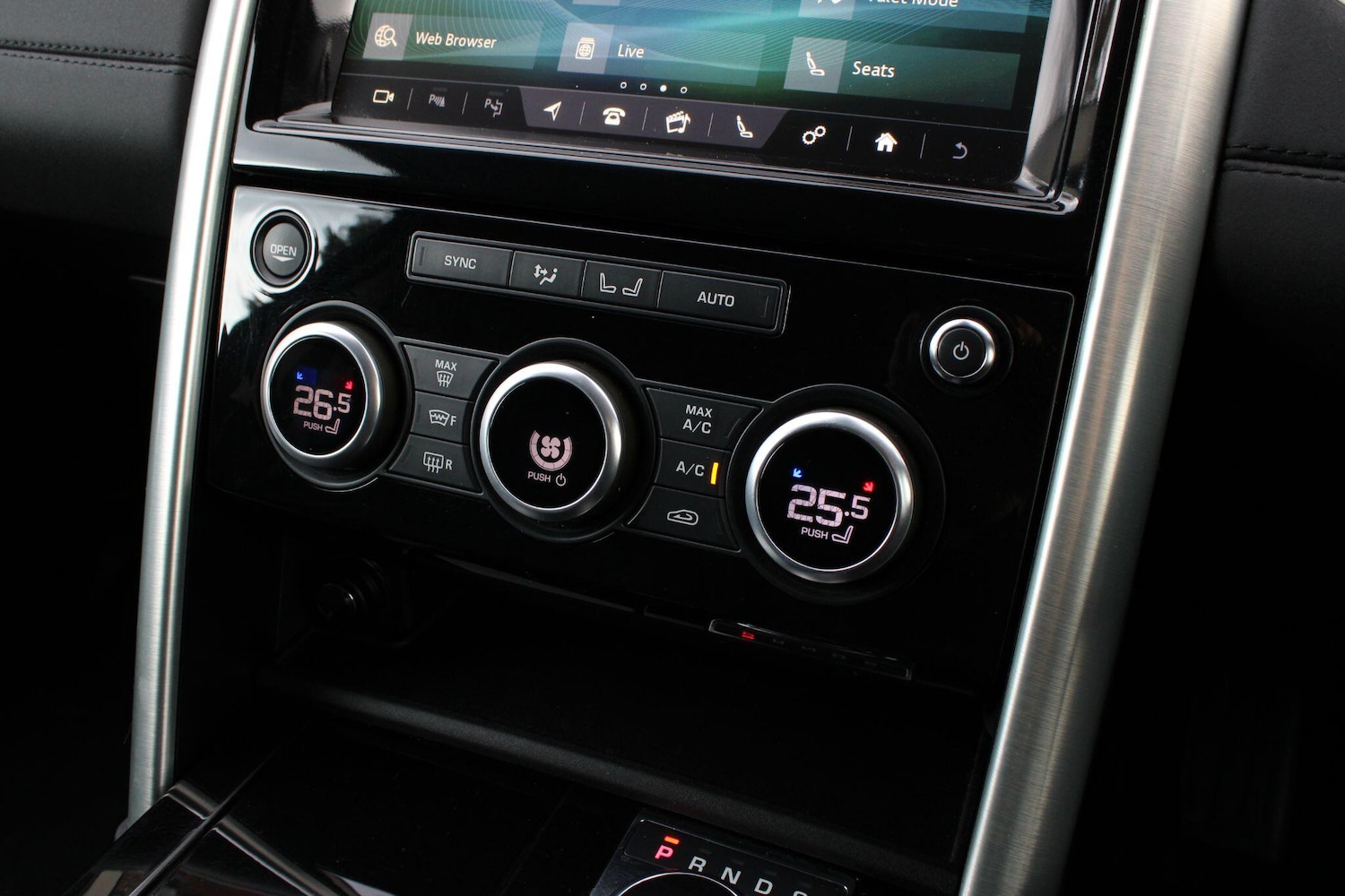 Used Land Rover Discovery 2018 for sale - 77645703: Photo 20