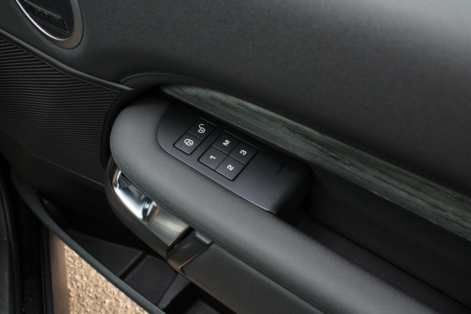 Used Land Rover Discovery 2018 for sale - 77645703: Photo 31