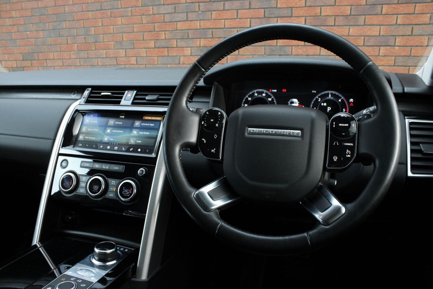 Used Land Rover Discovery 2018 for sale - 77645703: Photo 9