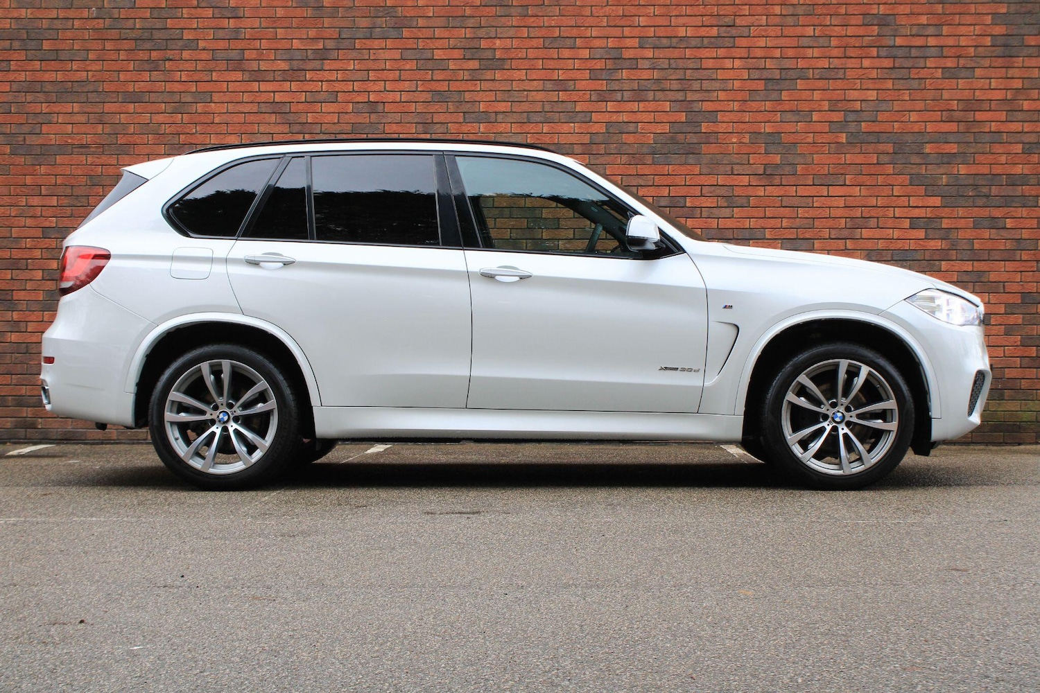 Used BMW X5 2018 for sale - 76549211: Photo 2