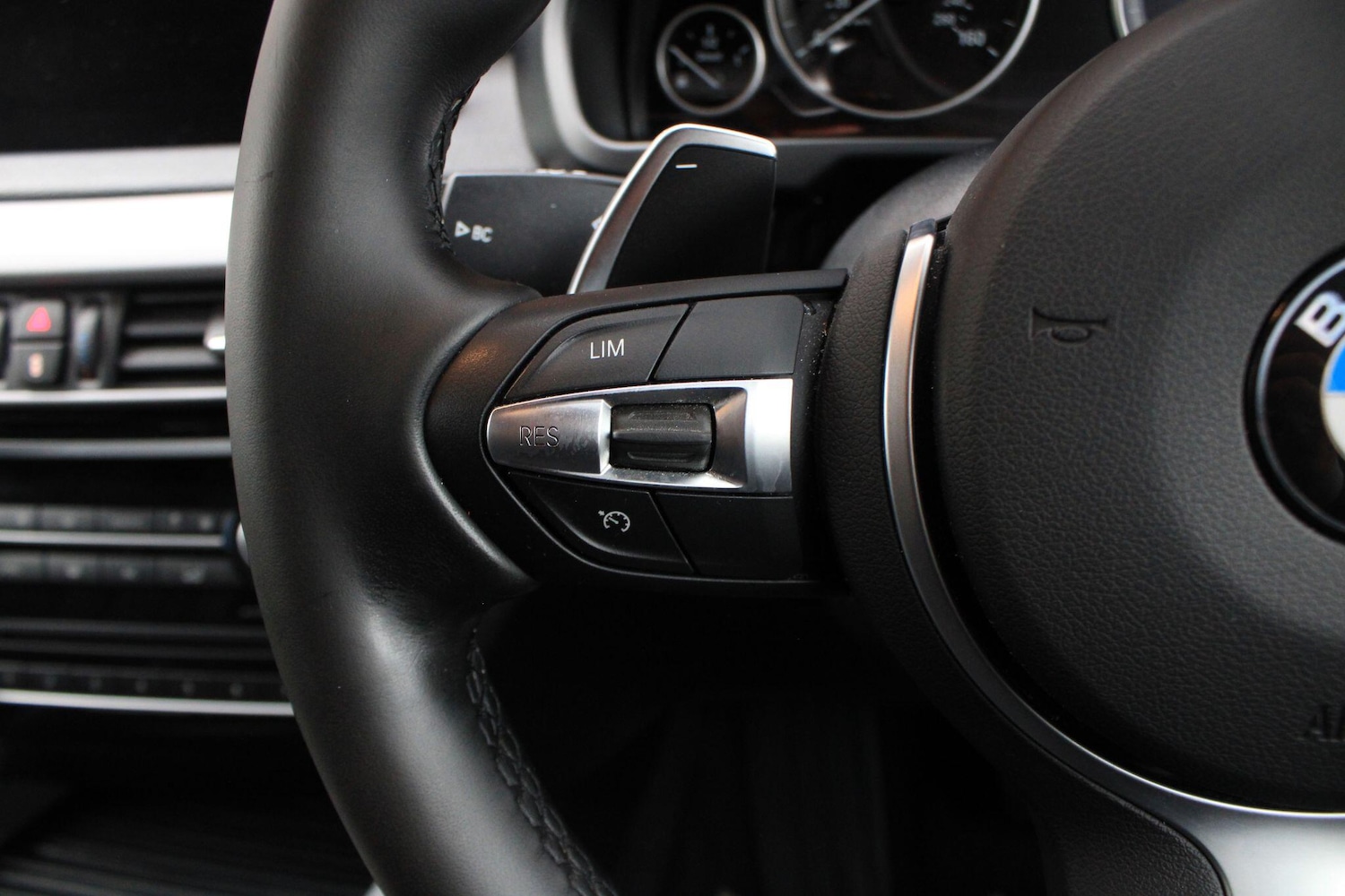 Used BMW X5 2018 for sale - 76549211: Photo 30