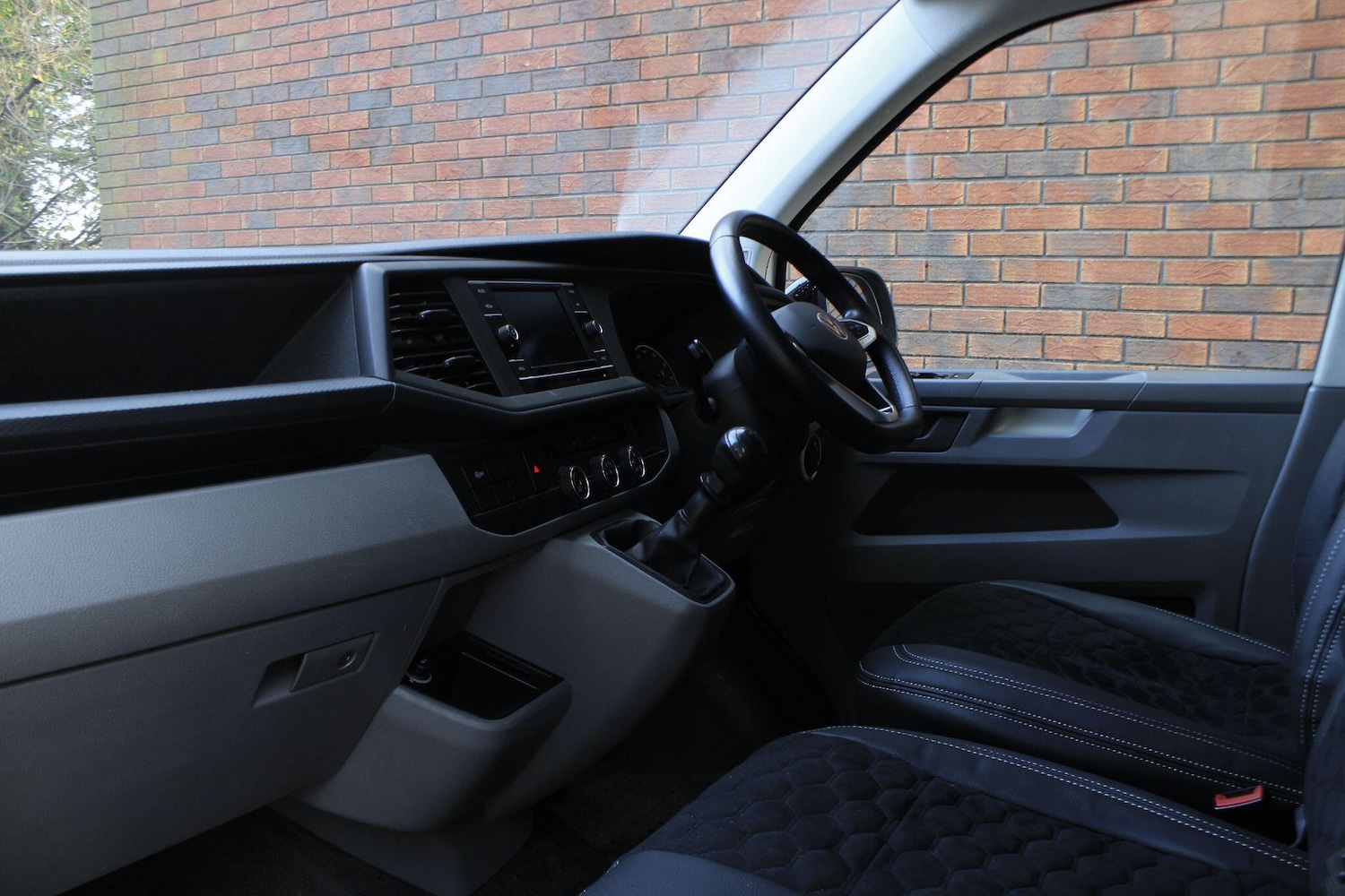 Used Volkswagen Transporter 2021 for sale - 77215360: Photo 15