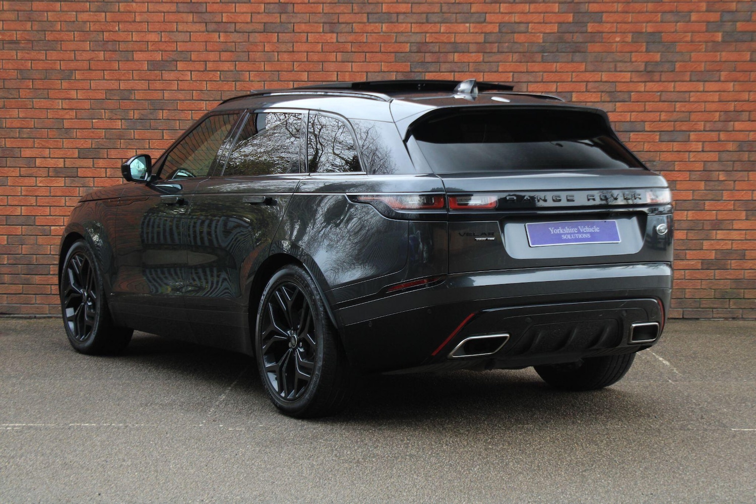 Used Land Rover Range Rover Velar for sale - 76965284: Photo 17