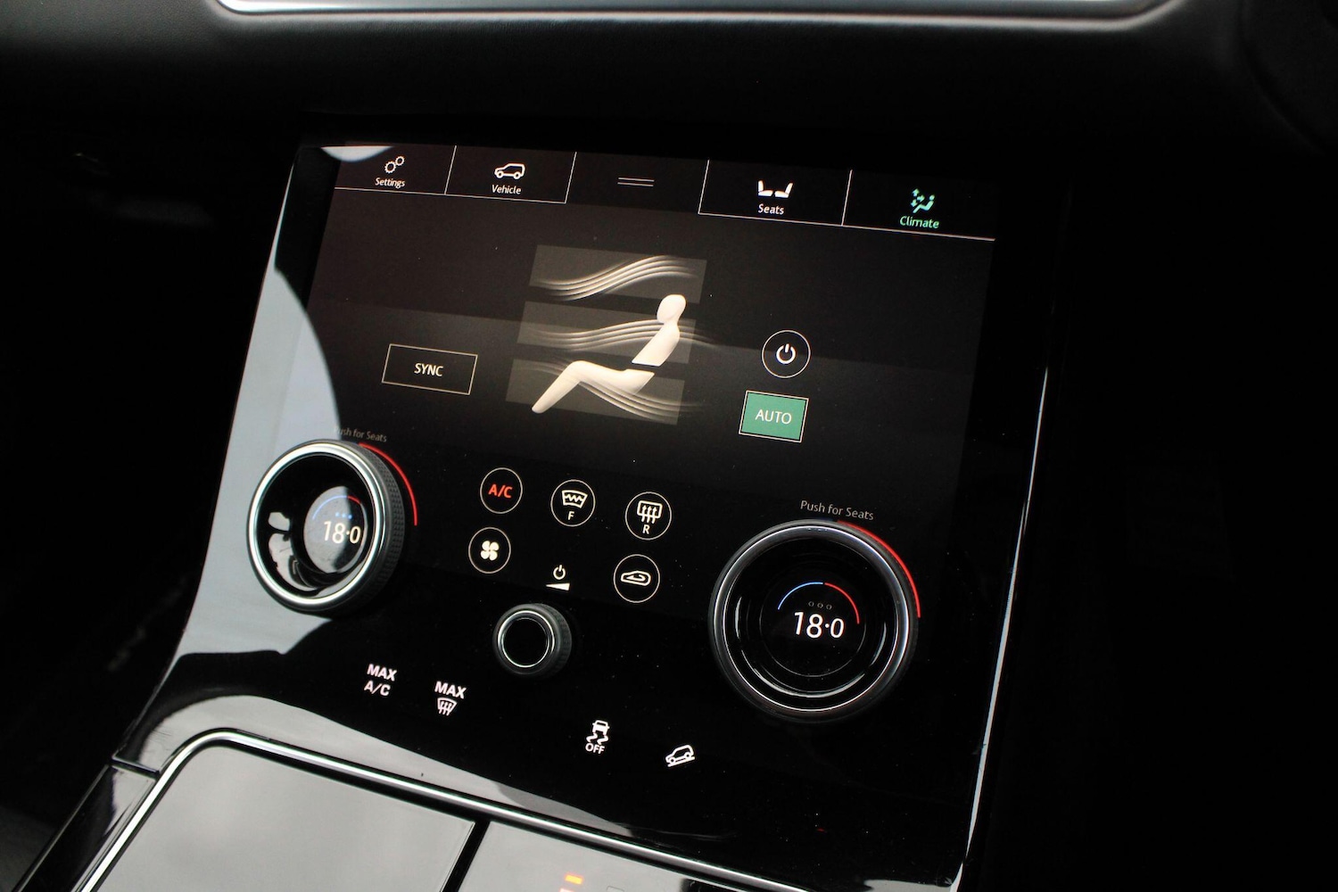 Used Land Rover Range Rover Velar for sale - 76965284: Photo 23