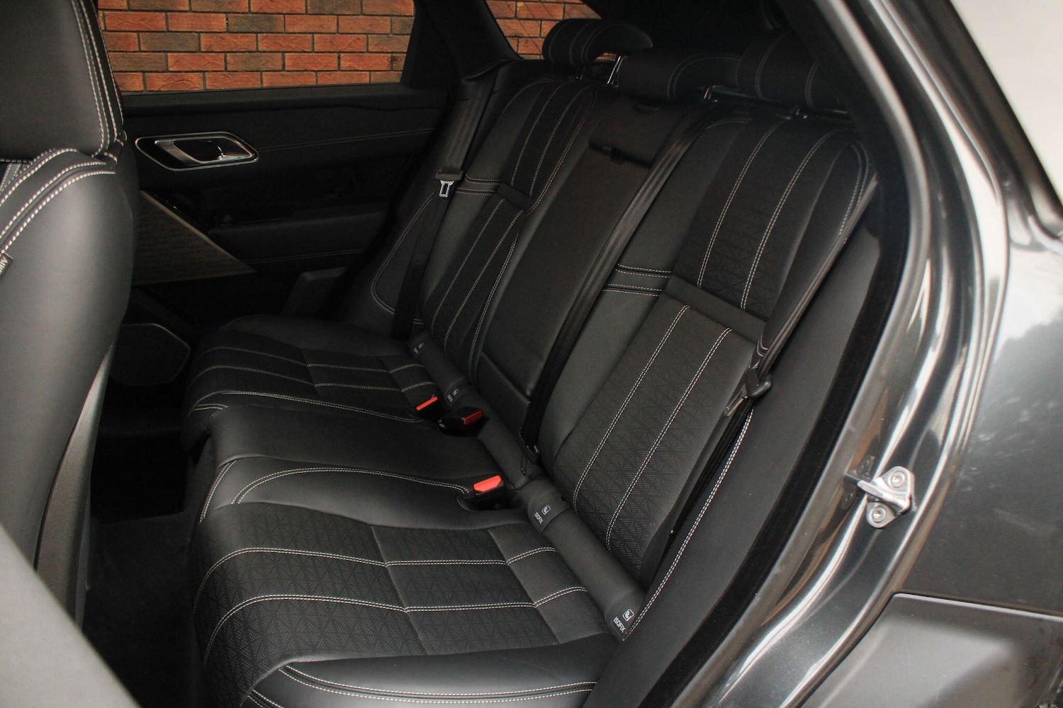 Used Land Rover Range Rover Velar for sale - 76965284: Photo 24